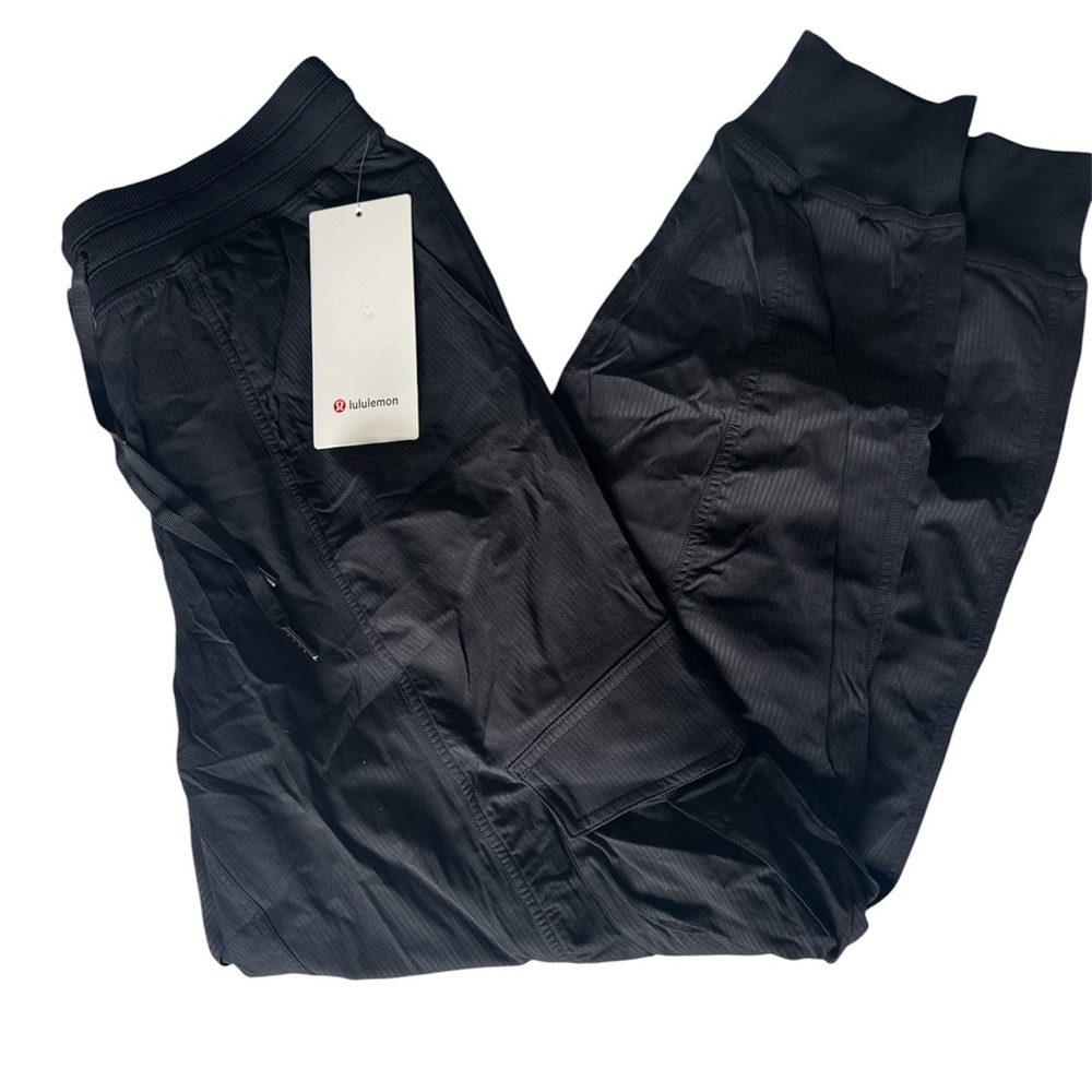 Lululemon Dance Studio Cargo Jogger Black M NWT - Picture 8 of 9